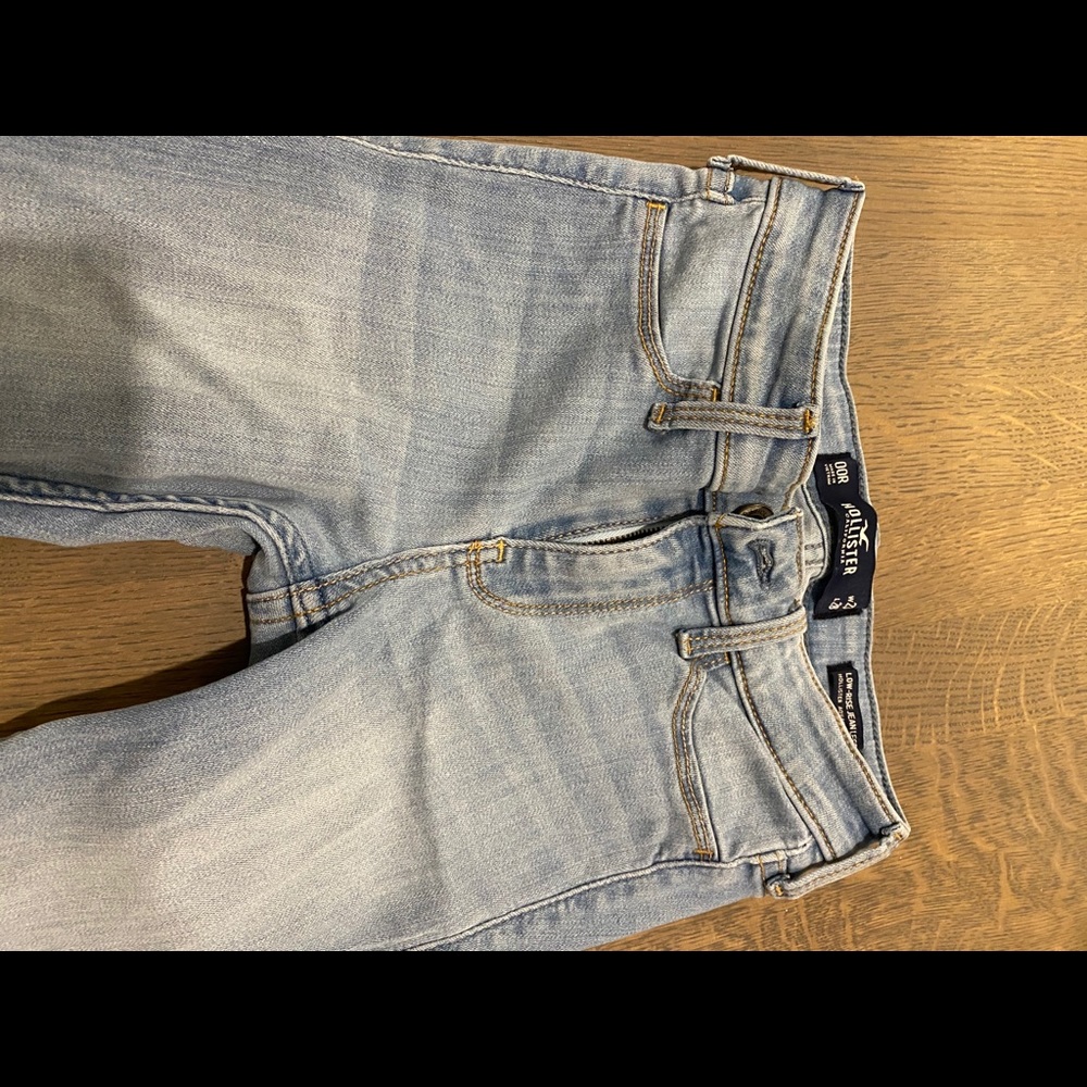 Hollister jeans